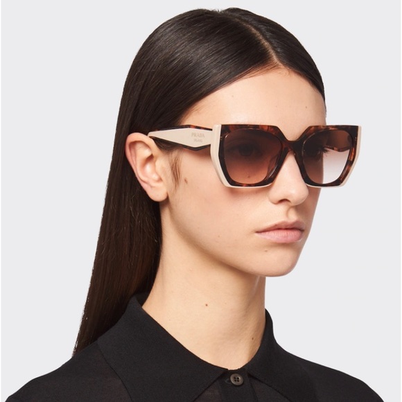 Authentic💯- Prada Eyewear Collection sunglasses SPR15W_E01R_F00A6_C_054 - Picture 8 of 13